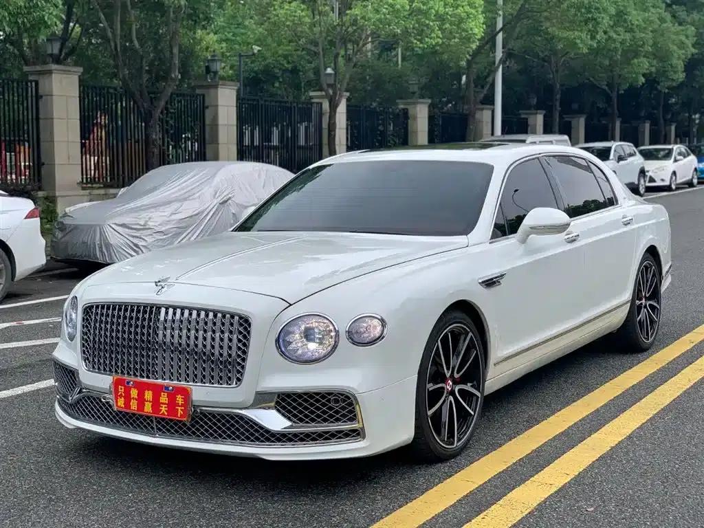 Flying Spur 2005 6.0T Standard Edition — миниатюра 1