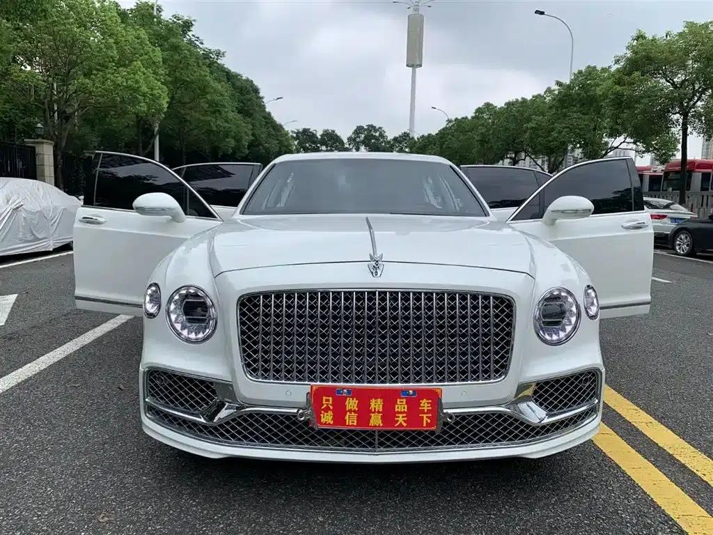 Flying Spur 2005 6.0T Standard Edition — миниатюра 2