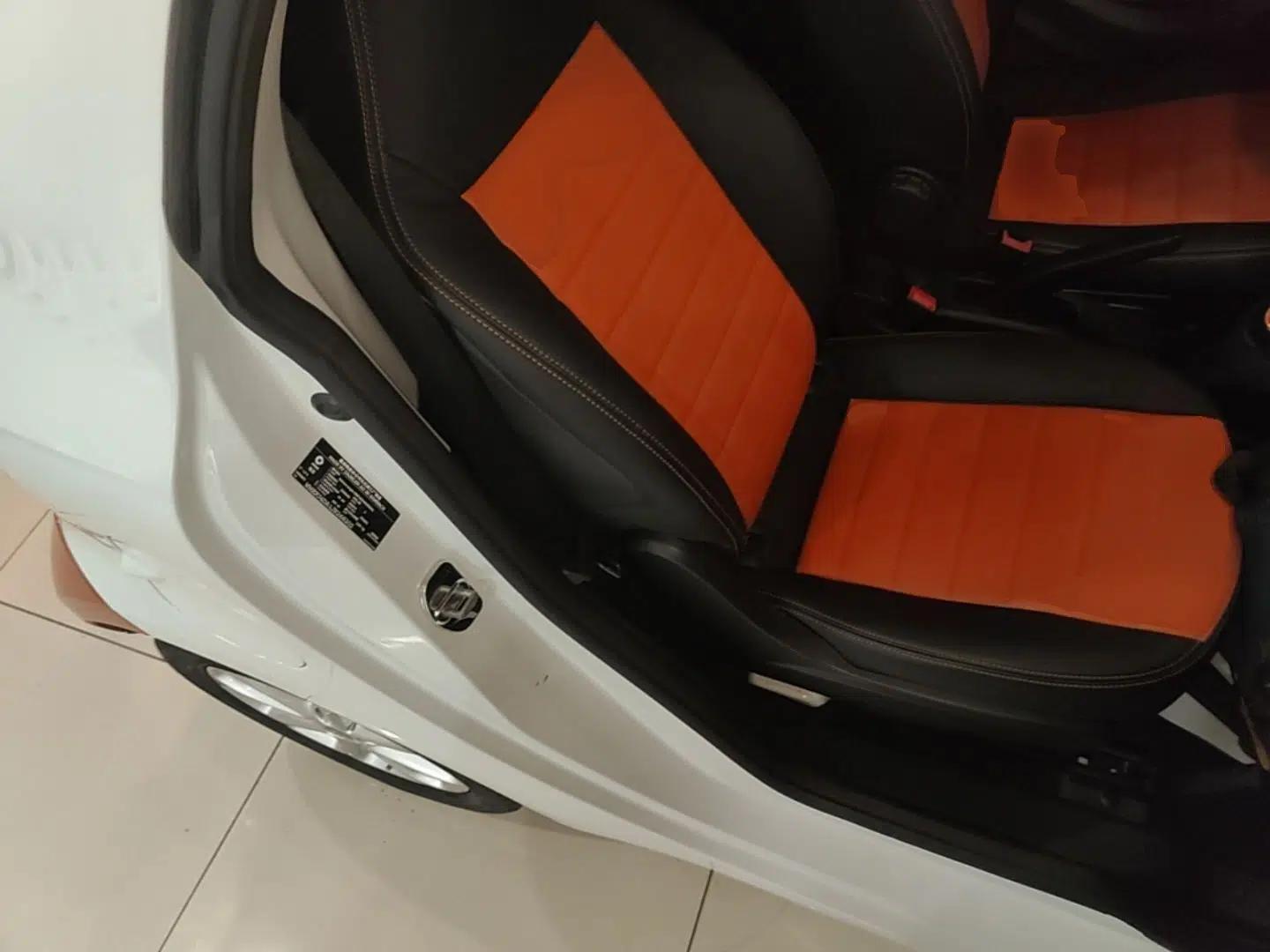 smart fortwo 2018 1.0L 52kW Hardtop Dynamic Version China V — миниатюра 19