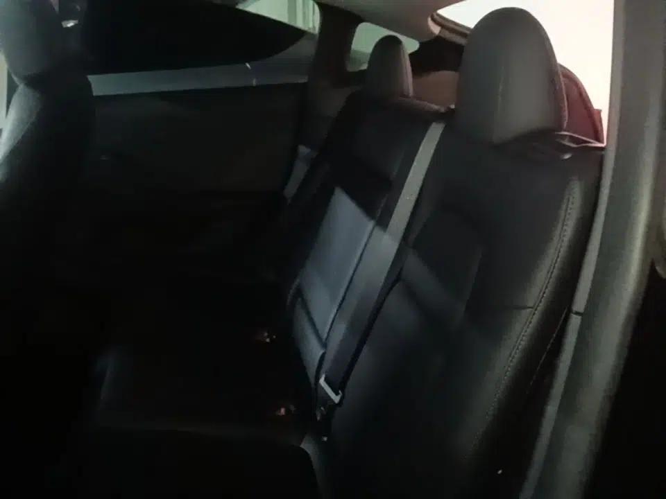 Tesla Model Y 2022 Revised Version Rear-Wheel Drive — миниатюра 20