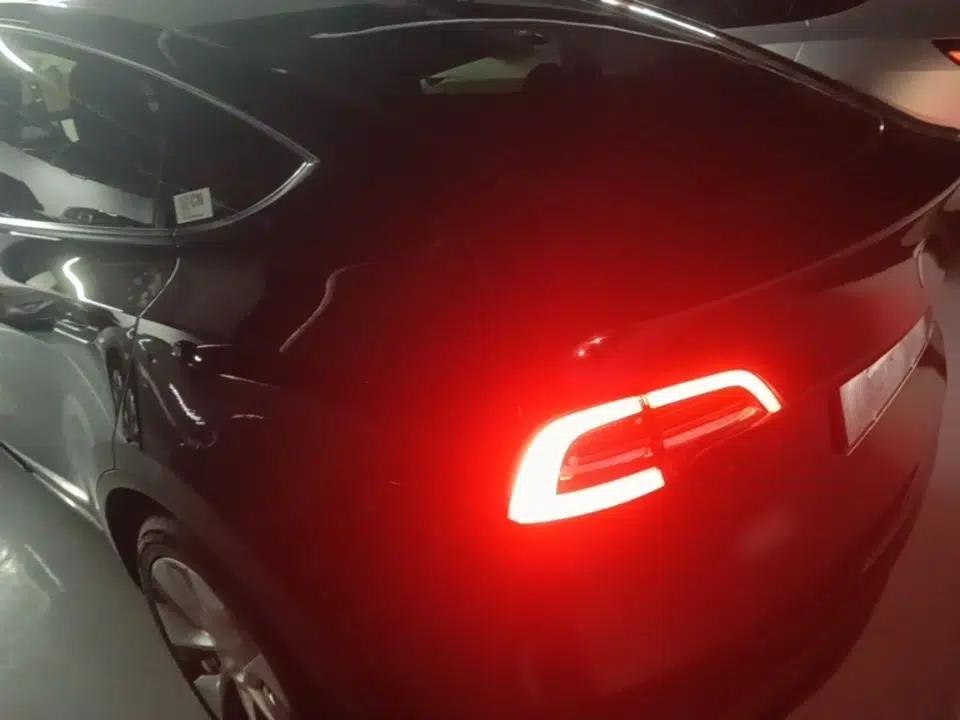 Tesla Model Y 2022 Revised Version Rear-Wheel Drive — миниатюра 4