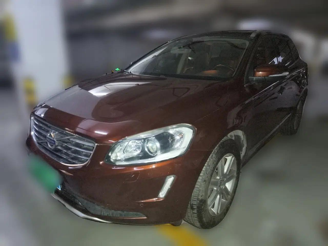 Volvo XC60 2015 T5 Smart Upgrade Model — миниатюра 1
