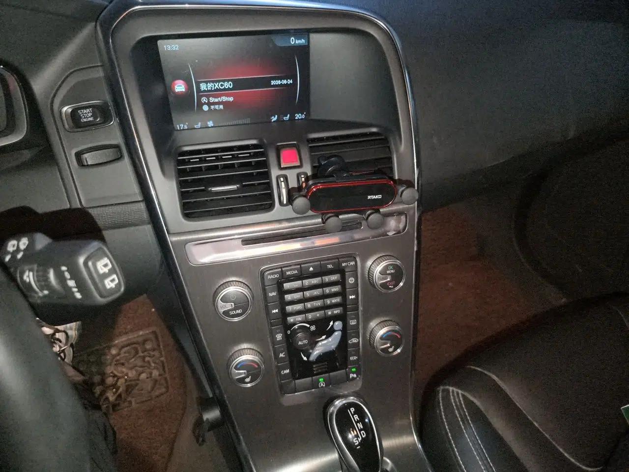 Volvo XC60 2015 T5 Smart Upgrade Model — миниатюра 13