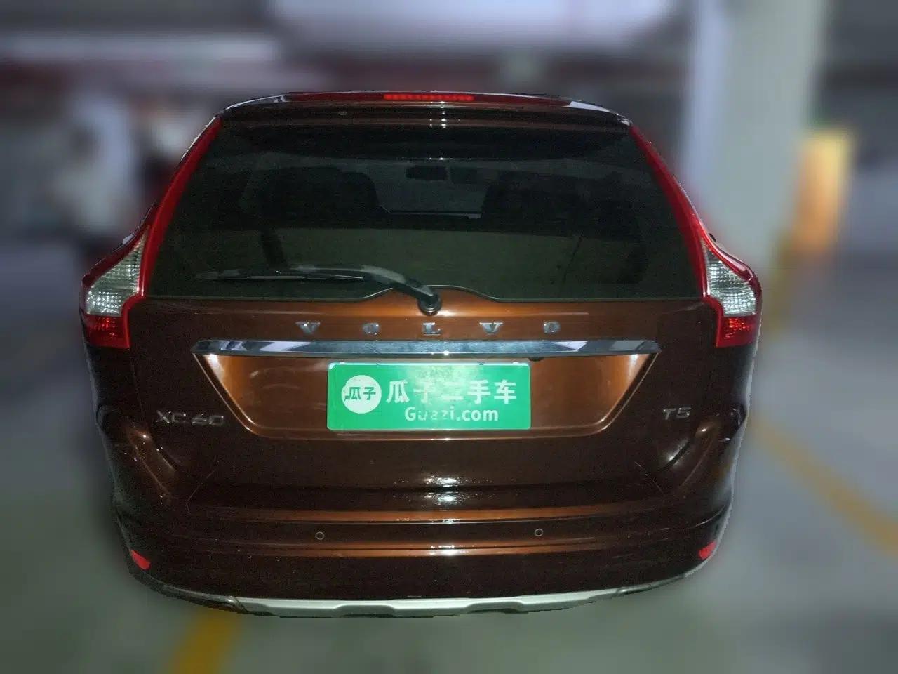 Volvo XC60 2015 T5 Smart Upgrade Model — миниатюра 5