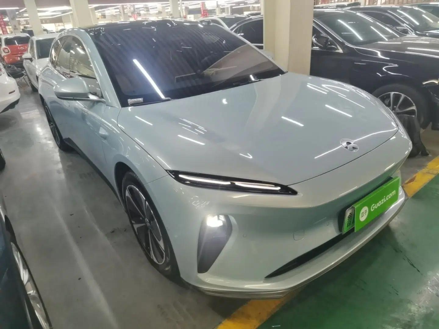 Nio ET5T 2024 75kWh Touring — миниатюра 3