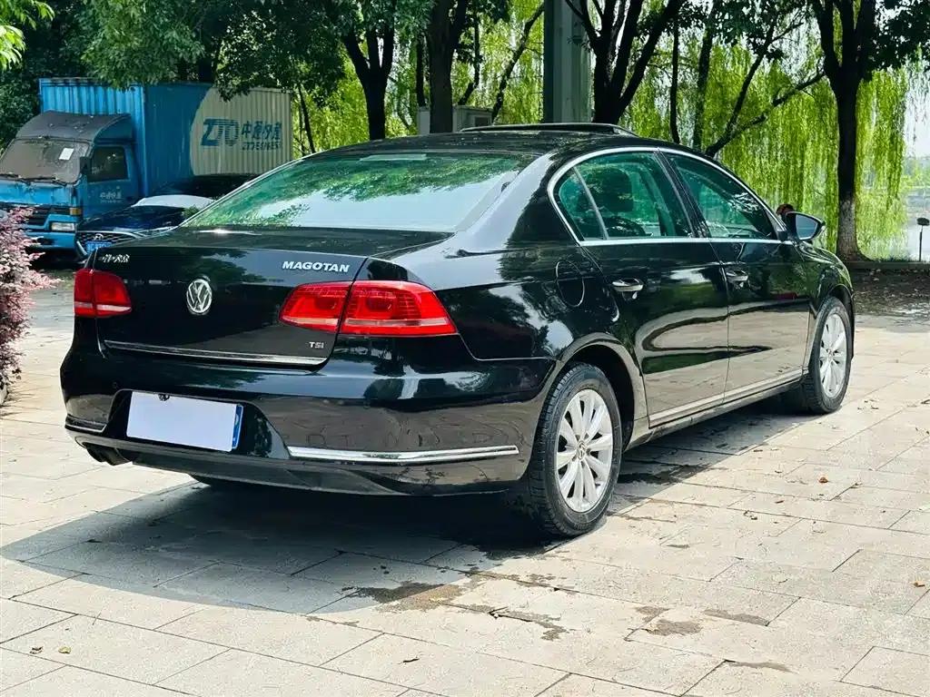 2013 Volkswagen Passat 1.8TSI Luxury — миниатюра 9