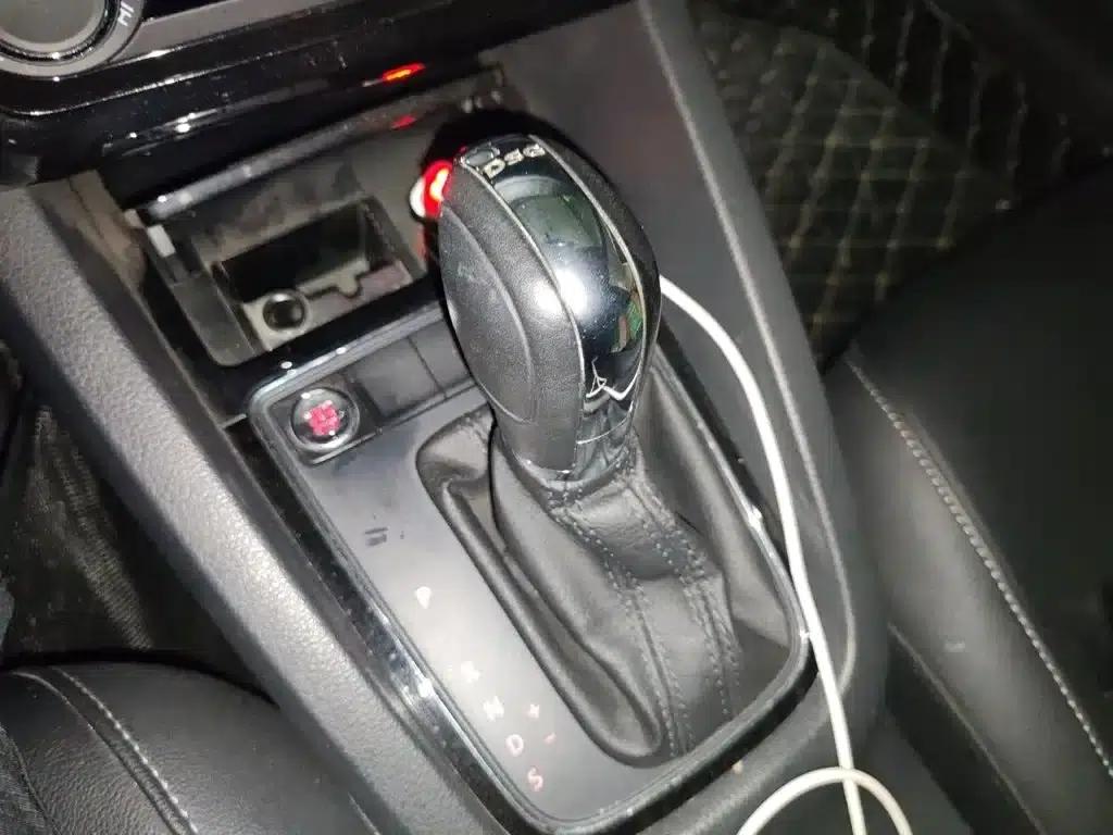 2017 Volkswagen Sagitar 230TSI Automatic Comfort Edition — миниатюра 7