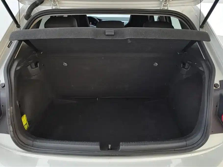 2023 Polo Facelift Plus 1.5L Automatic Enjoy Life Edition — миниатюра 4