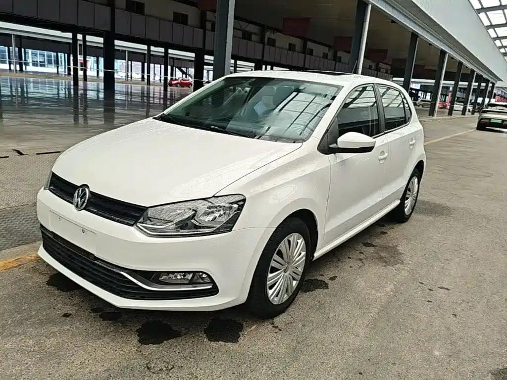 2016 Polo 1.6L Automatic Comfort Model — миниатюра 1