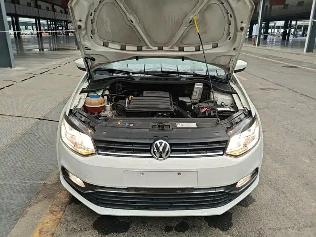 2016 Polo 1.6L Automatic Comfort Model — миниатюра 20