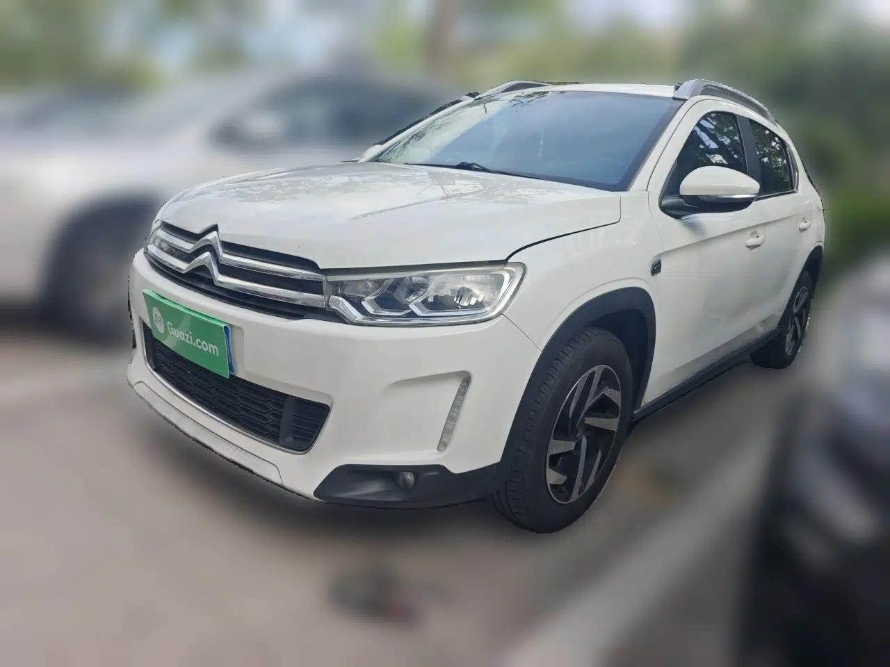 Citroen C3-XR 2015 1.6L Manual Pioneer Model — миниатюра 1