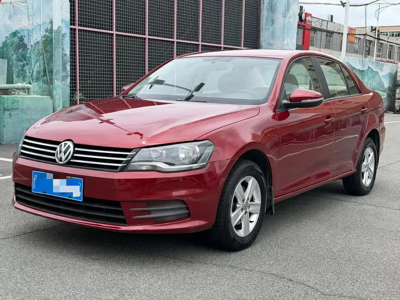 2013 Volkswagen Bora 1.6L Automatic Fashion Edition — миниатюра 3