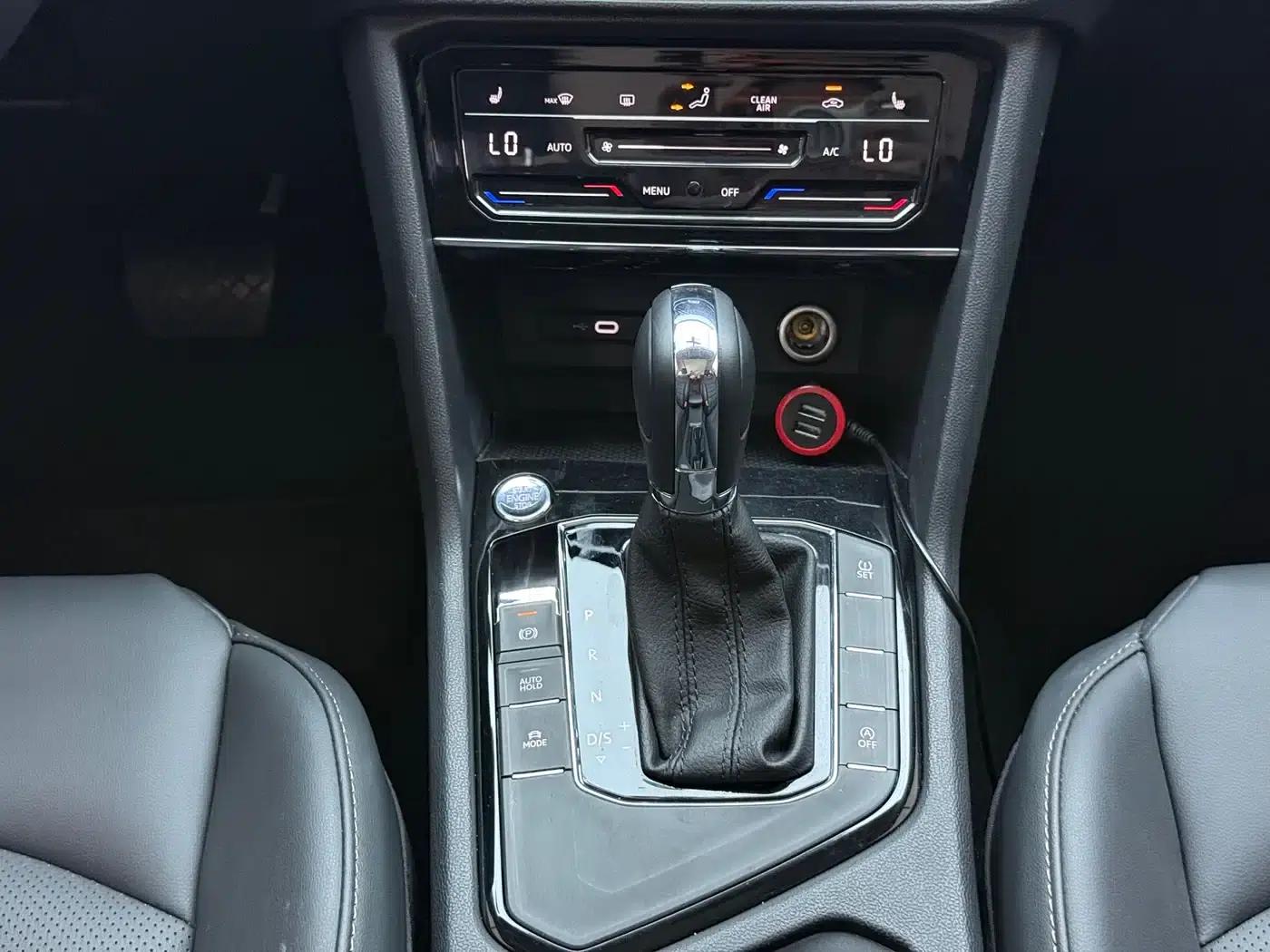 Tharu 2021 280TSI 2WD Luxury Edition — миниатюра 13