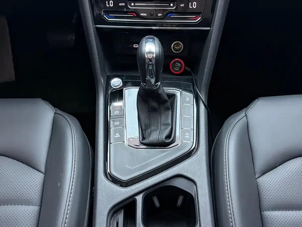 Tharu 2021 280TSI 2WD Luxury Edition — миниатюра 15