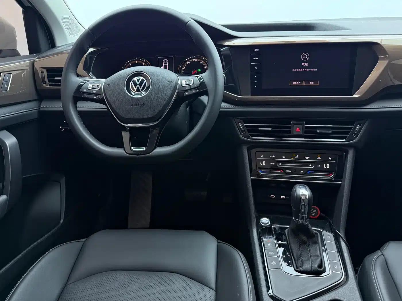 Tharu 2021 280TSI 2WD Luxury Edition — миниатюра 22