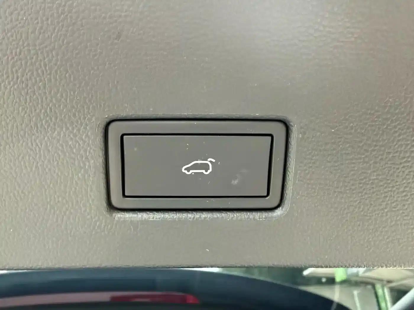 T-ROC 2022 280TSI DSG 2WD Comfort Plus — миниатюра 8