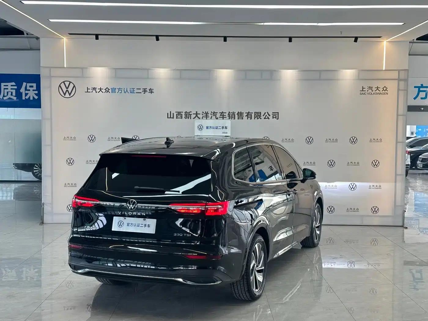 Viloran 2023 Facelift 330TSI Luxury Edition — миниатюра 2