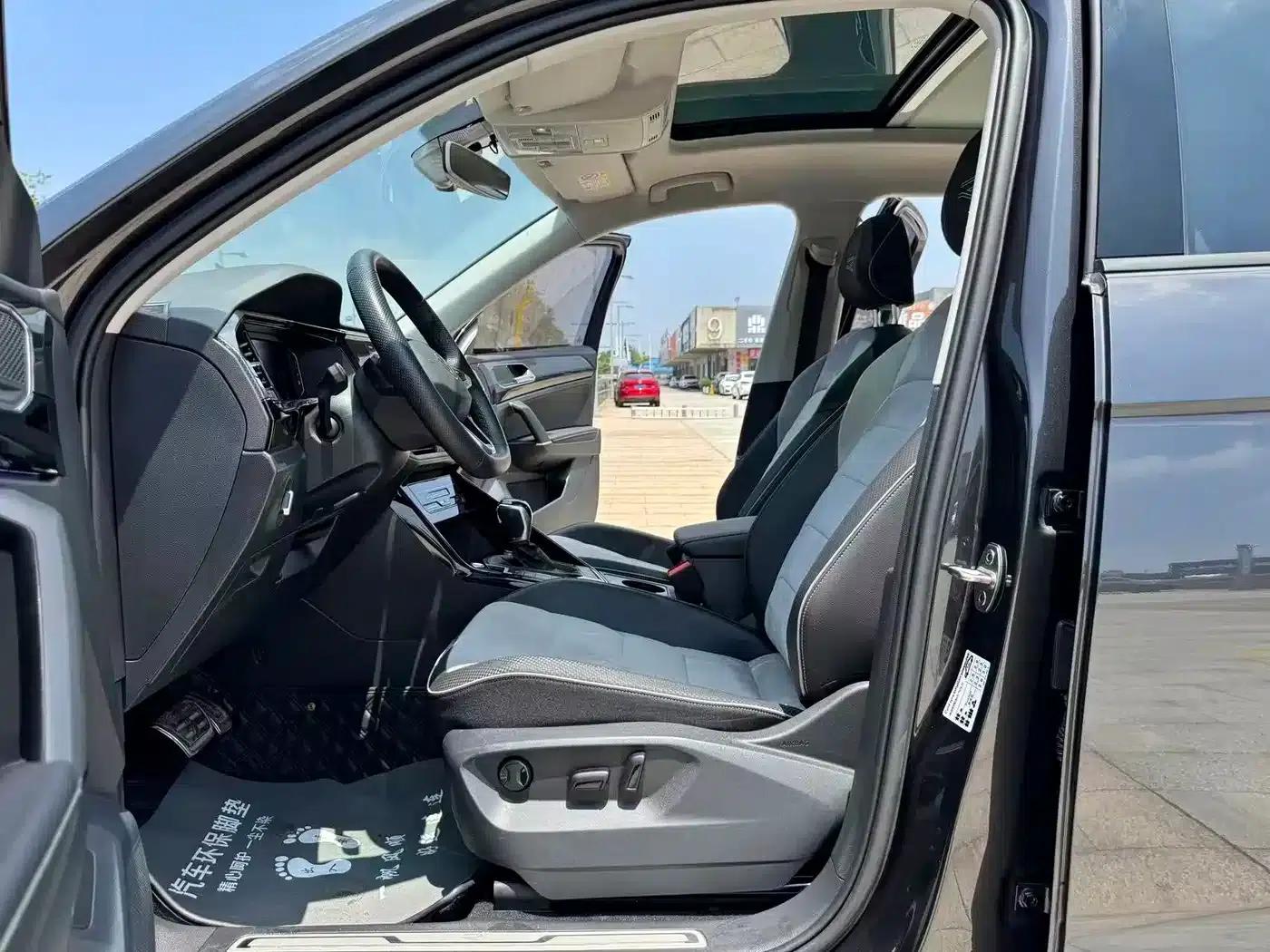 Tayron X 2020 330TSI 2WD Premium Intelligent Edition — миниатюра 12