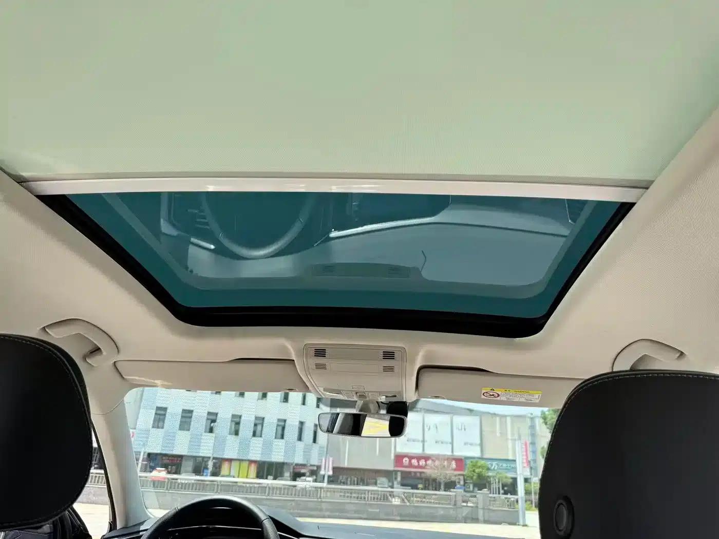 Tayron X 2020 330TSI 2WD Premium Intelligent Edition — миниатюра 26