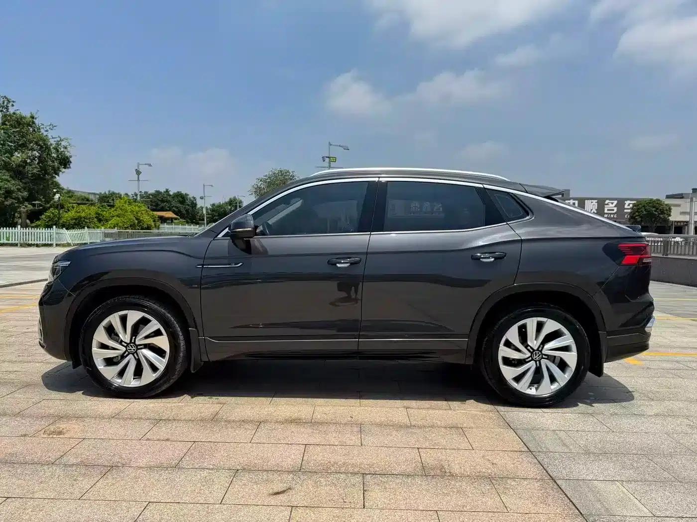 Tayron X 2020 330TSI 2WD Premium Intelligent Edition — миниатюра 4