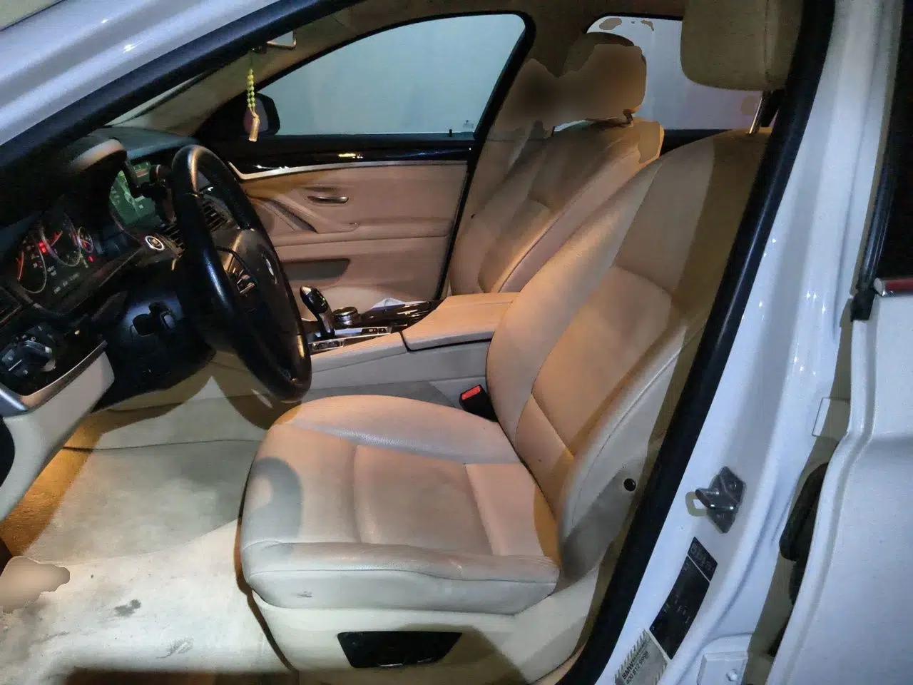 BMW 5 Series 2013 530Li Leading Model — миниатюра 15