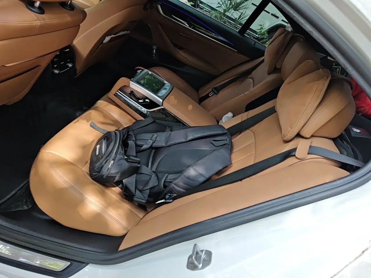 BMW 5 Series 2020 530Li Luxury Edition M Sport Package — миниатюра 17