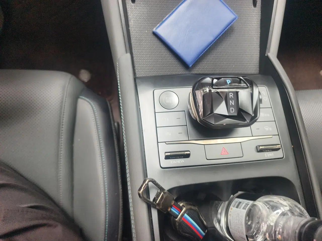BYD Qin L 2024 DM-i 120KM Leading Model — миниатюра 14