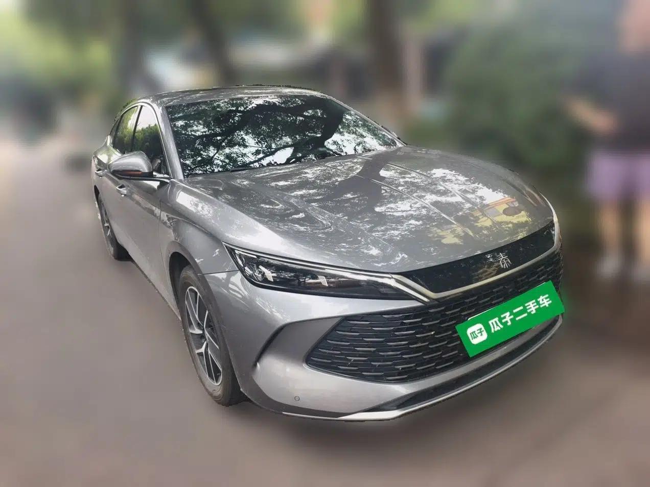 BYD Qin L 2024 DM-i 120KM Leading Model — миниатюра 3
