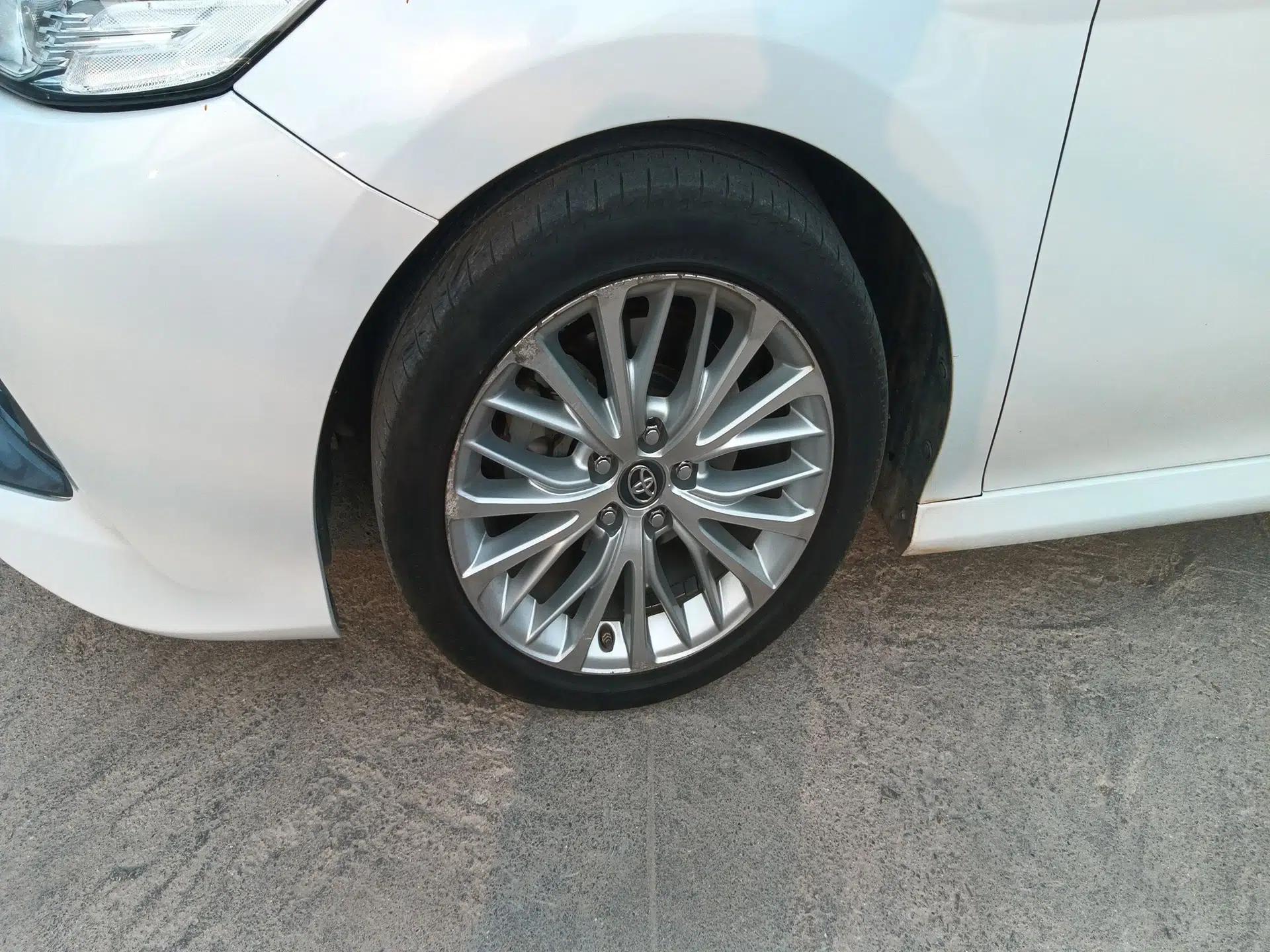 Toyota Camry 2019 Revised Version 2.5G Luxury Edition — миниатюра 15