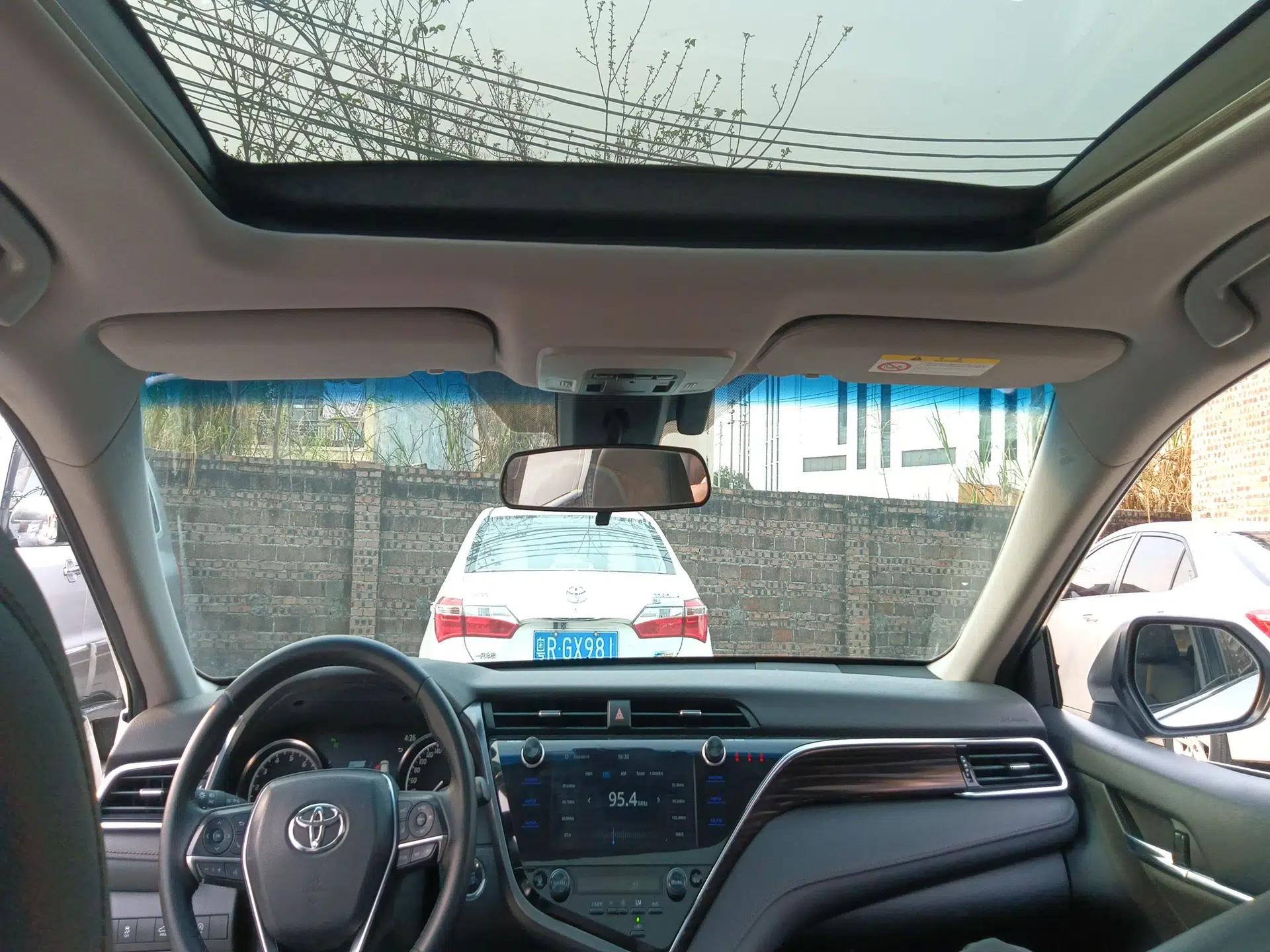 Toyota Camry 2019 Revised Version 2.5G Luxury Edition — миниатюра 26