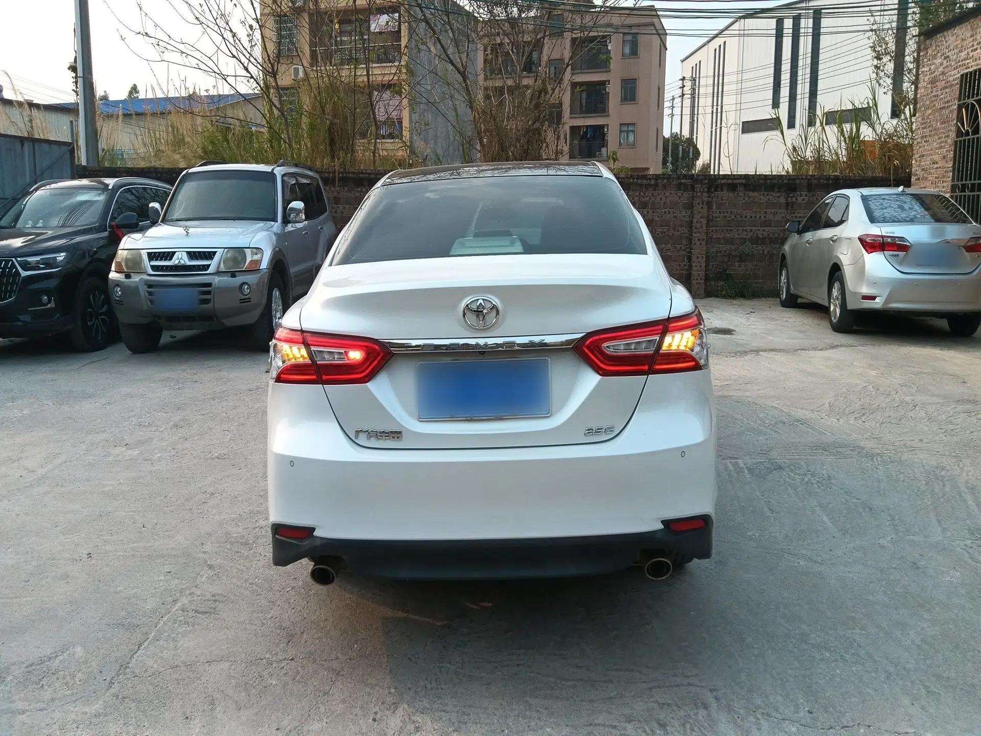 Toyota Camry 2019 Revised Version 2.5G Luxury Edition — миниатюра 5