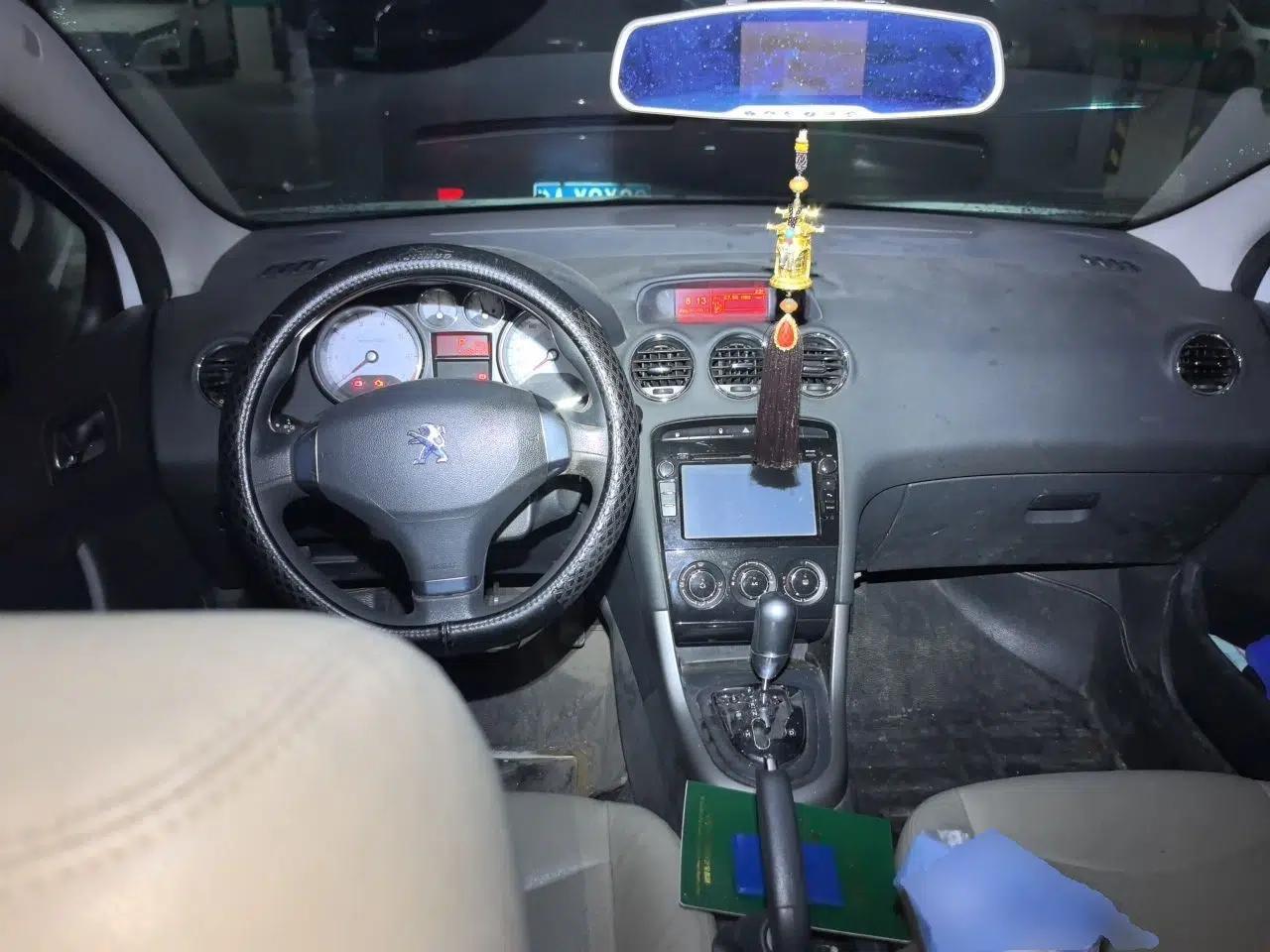 Peugeot 408 2013 2.0L Automatic Comfort Edition — миниатюра 9