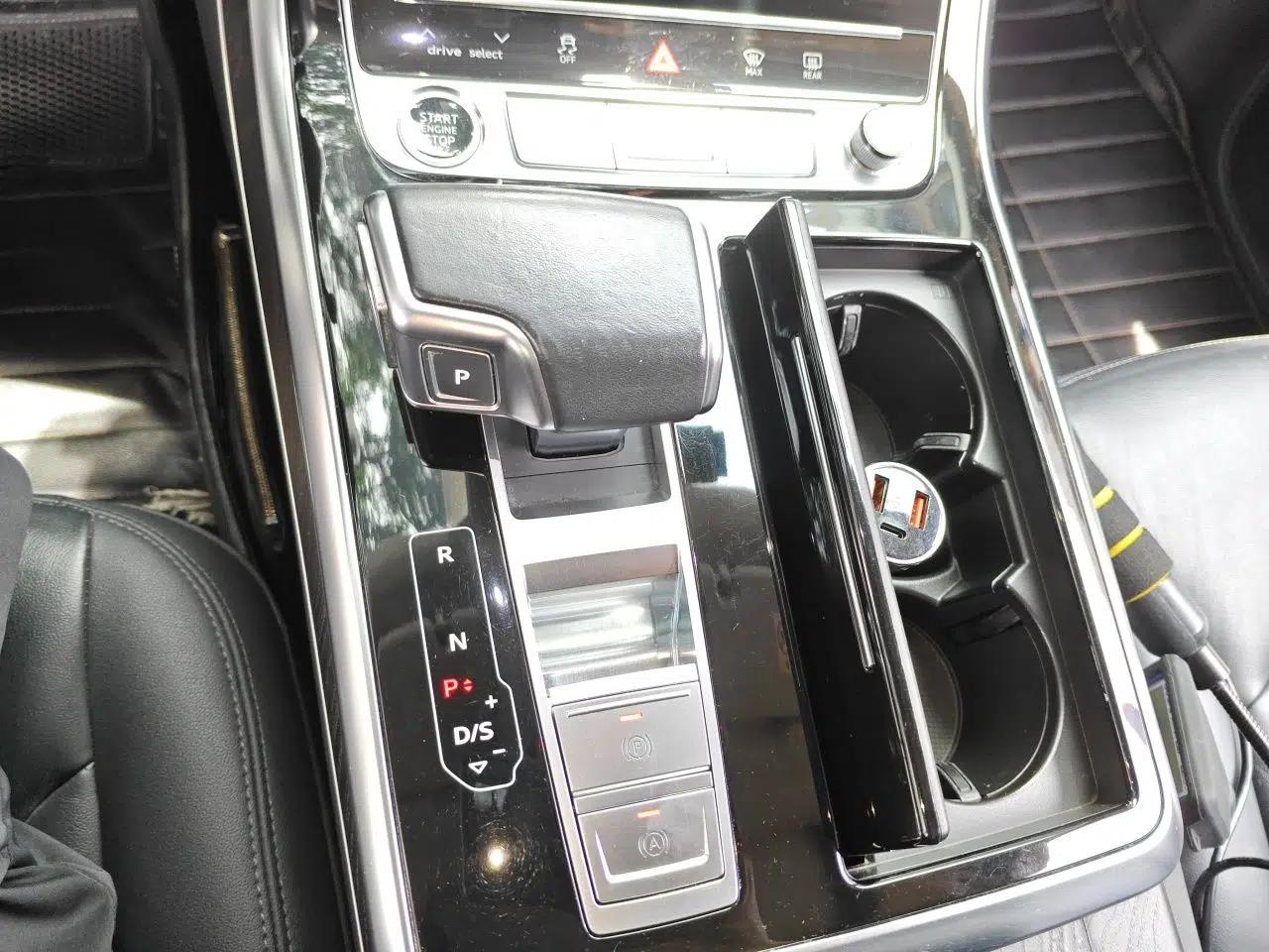 Audi Q8 2021 55 TFSI Luxury Dynamic Edition — миниатюра 14