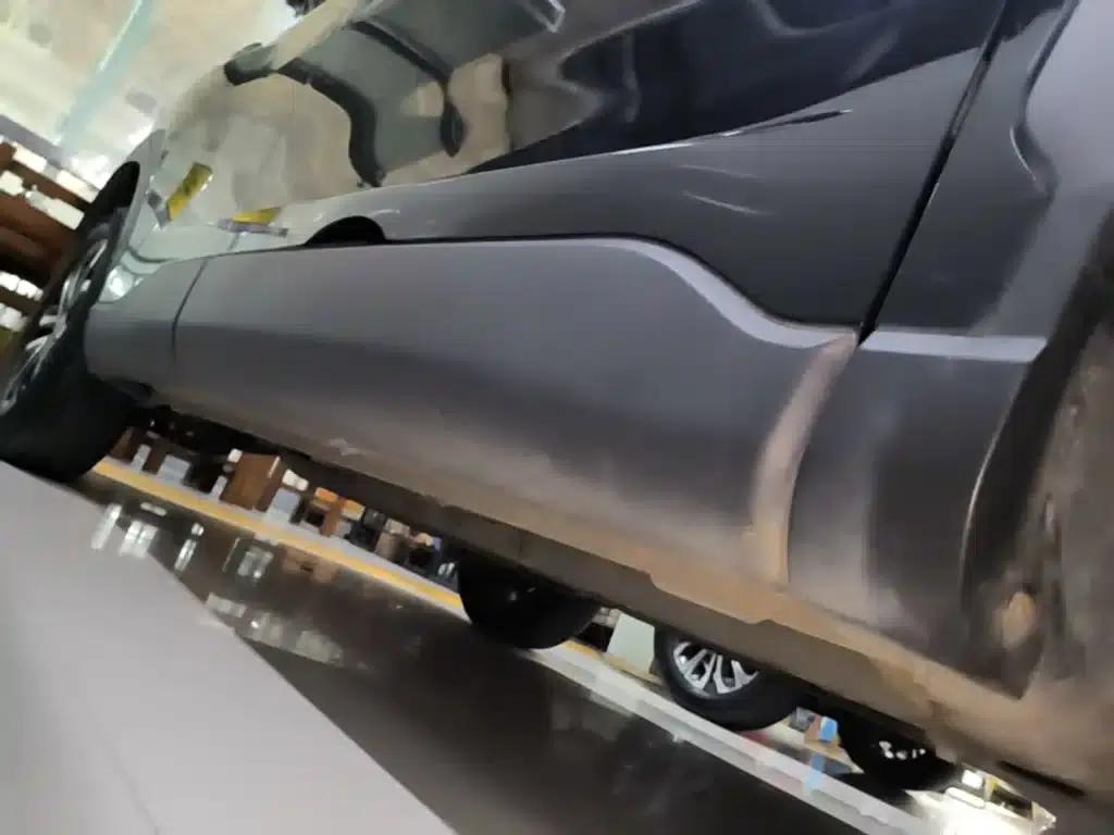 Fenglanda 2023 2.0L Intelligent Hybrid Dual Engine Luxury Edition — миниатюра 21