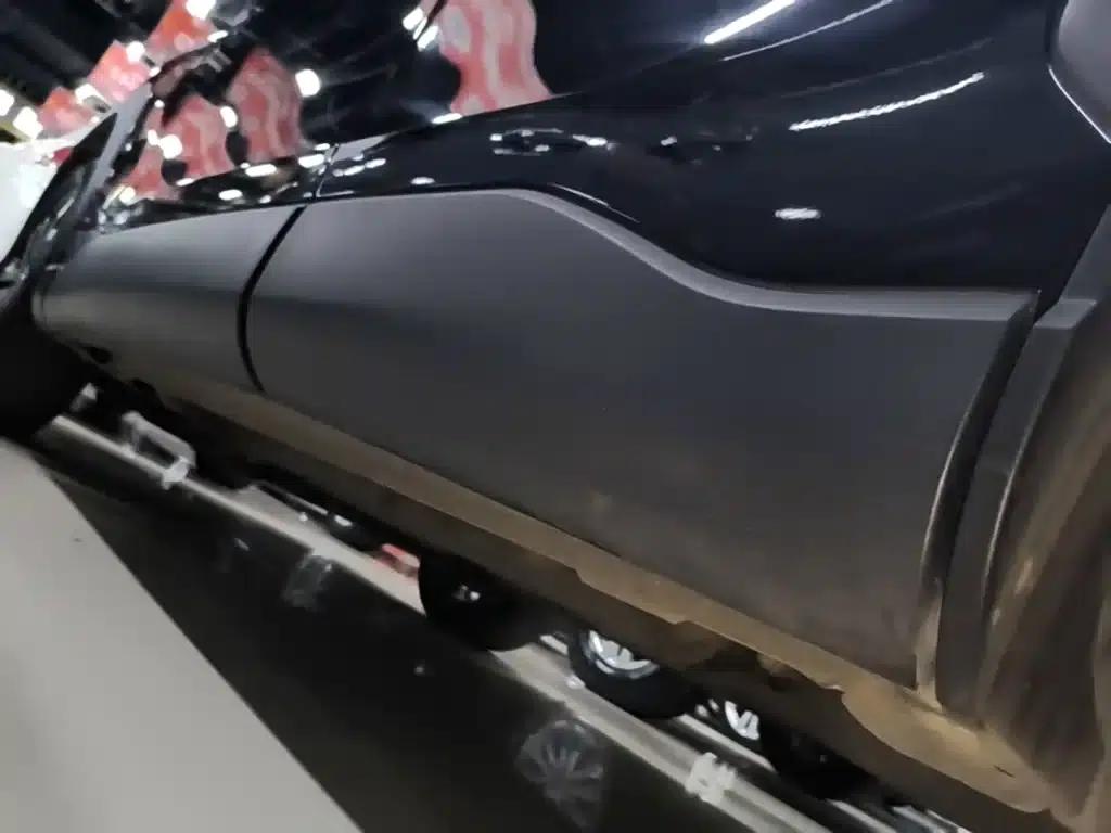 Fenglanda 2023 2.0L Intelligent Hybrid Dual Engine Luxury Edition — миниатюра 22