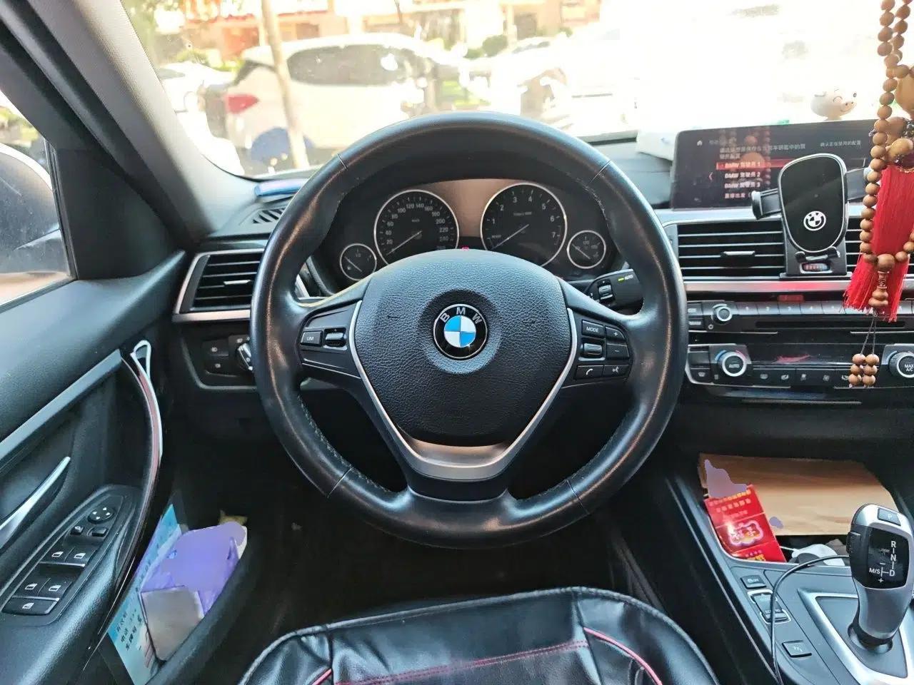 BMW 3 Series 2019 320Li Fashion Model — миниатюра 10