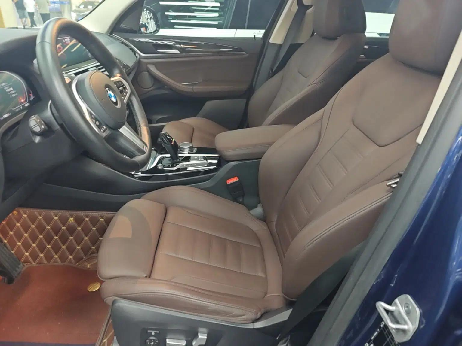 BMW X3 2021 xDrive30i Luxury Model with M Sport Package — миниатюра 17