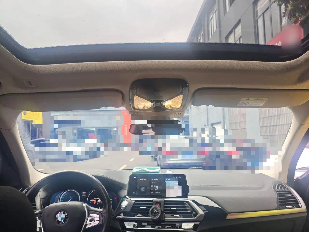 BMW X3 2018 xDrive25i Luxury Package China V — миниатюра 18