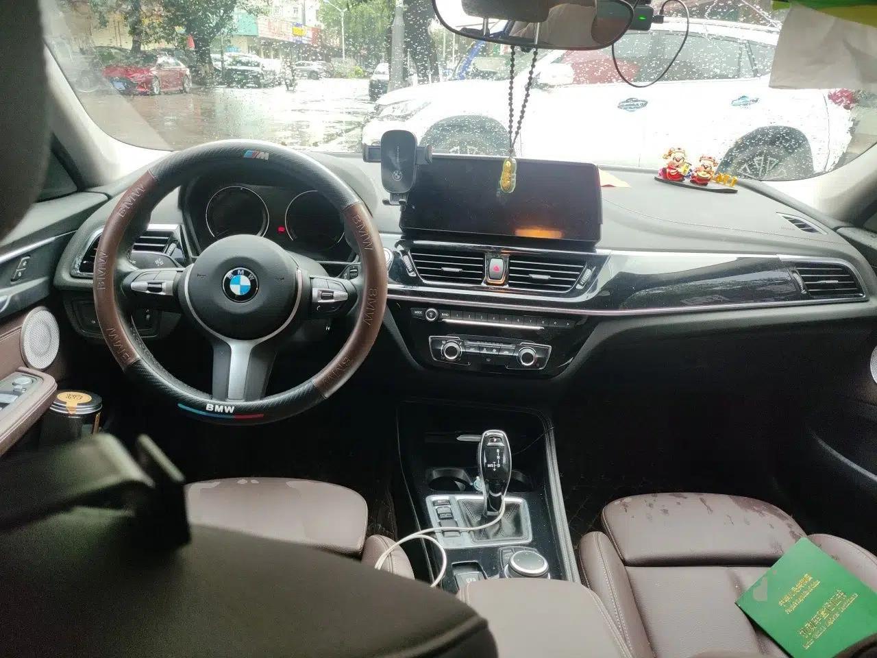 BMW 1 Series 2023 120i M Sport Night Edition — миниатюра 9