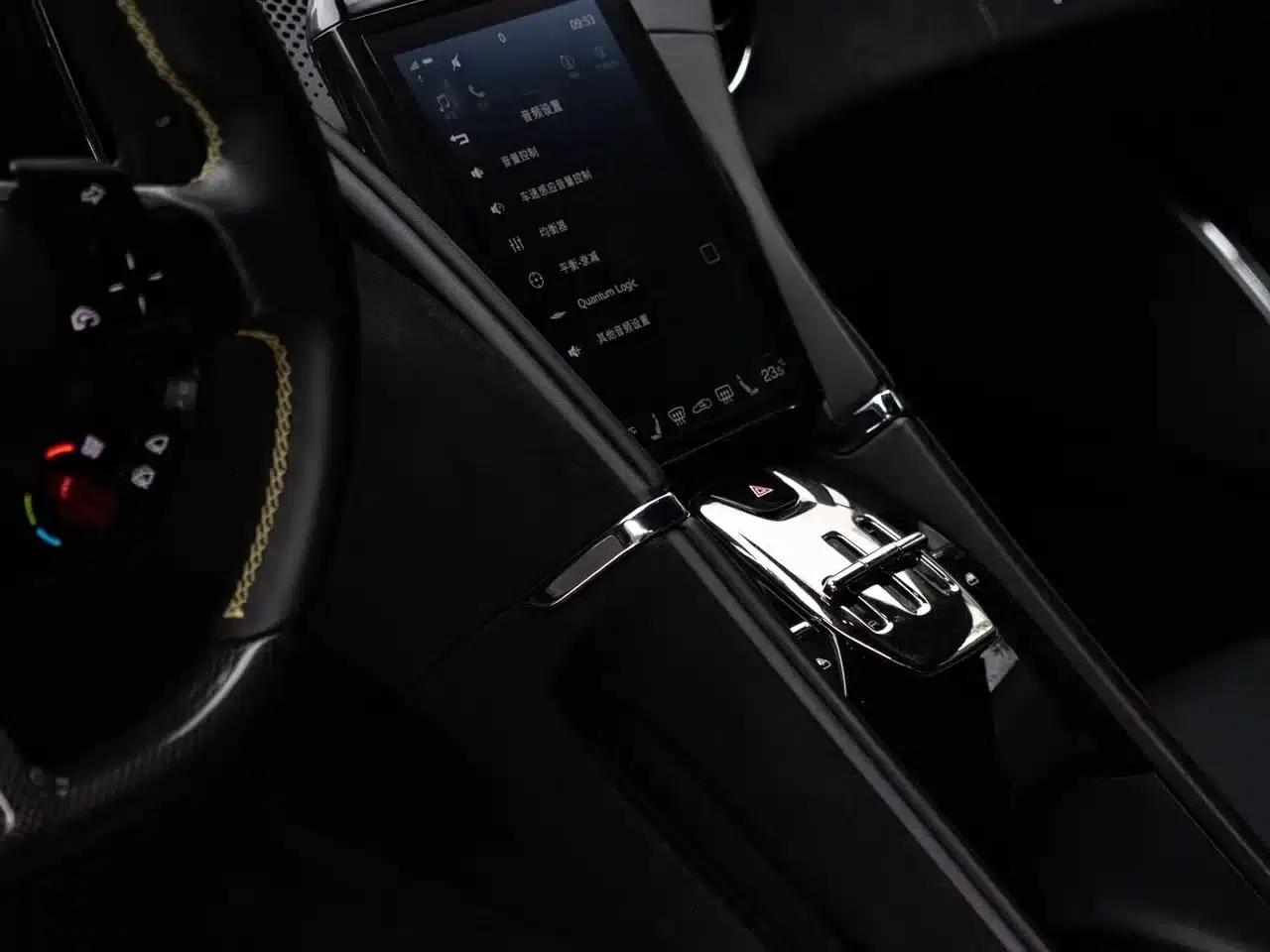 Roma 2020 3.9T V8 — миниатюра 7