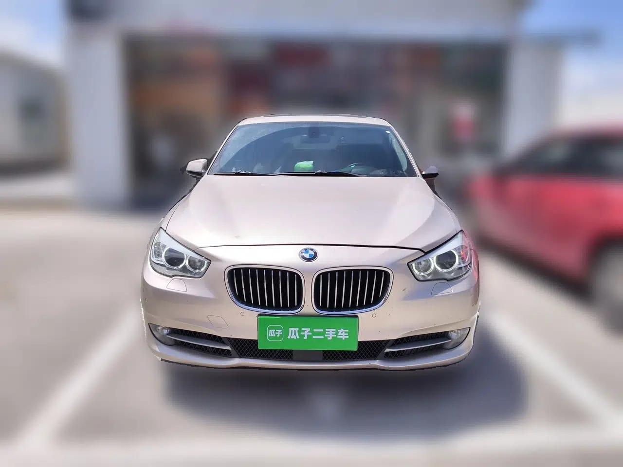 BMW 5 Series GT 2011 535i xDrive Luxury Edition — миниатюра 2