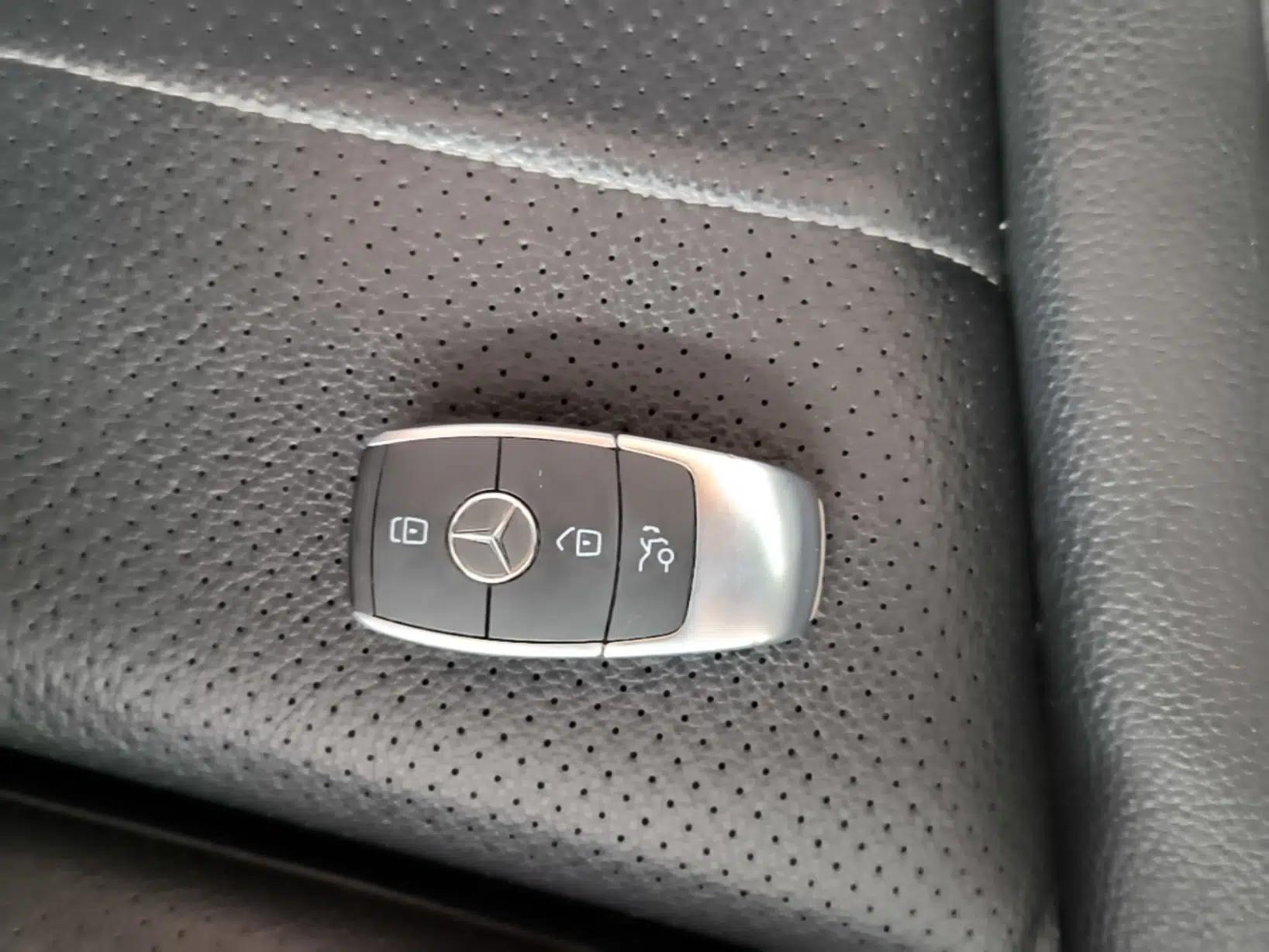 Mercedes-Benz C-Class 2021 C 260 L Sport Edition Star Collection — миниатюра 28