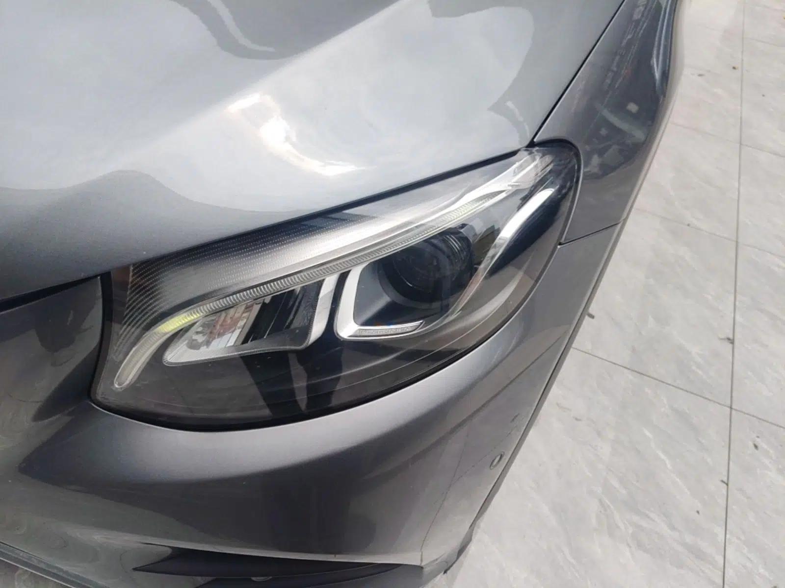 Mercedes-Benz GLC 2019 Facelift GLC 260 L 4MATIC Luxury Model — миниатюра 8