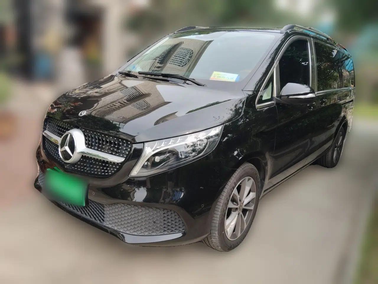Mercedes-Benz V-Class 2022 V 260 Avantgarde Edition — миниатюра 1