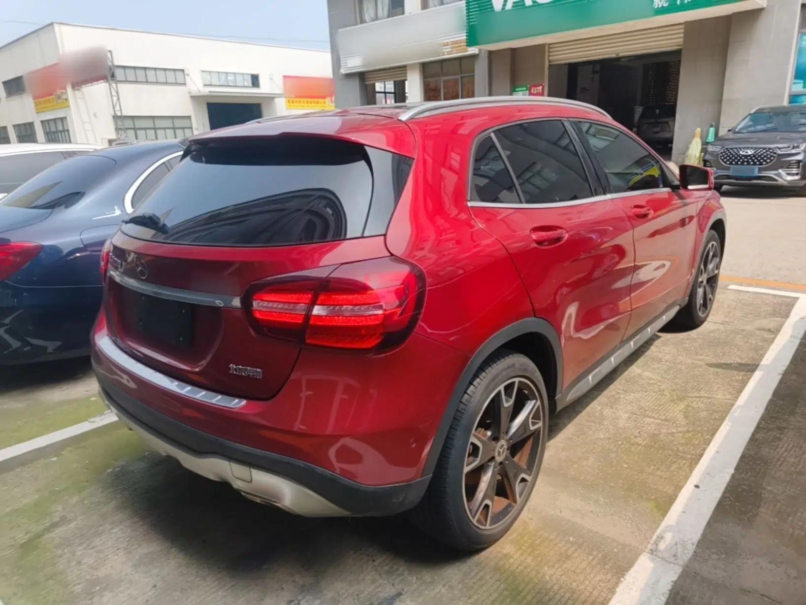 Mercedes-Benz GLA 2017 GLA 220 4MATIC Fashion Model — миниатюра 6