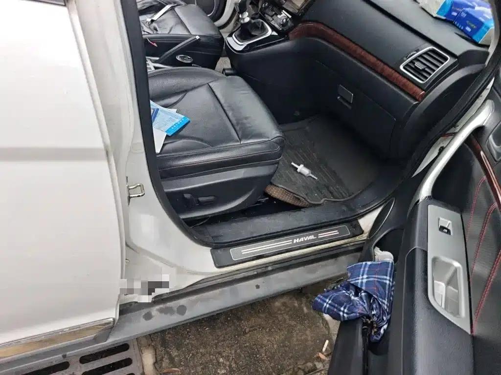 Haval H6 2014 Sport Edition 2.0T Diesel Manual 2WD Elite — миниатюра 20