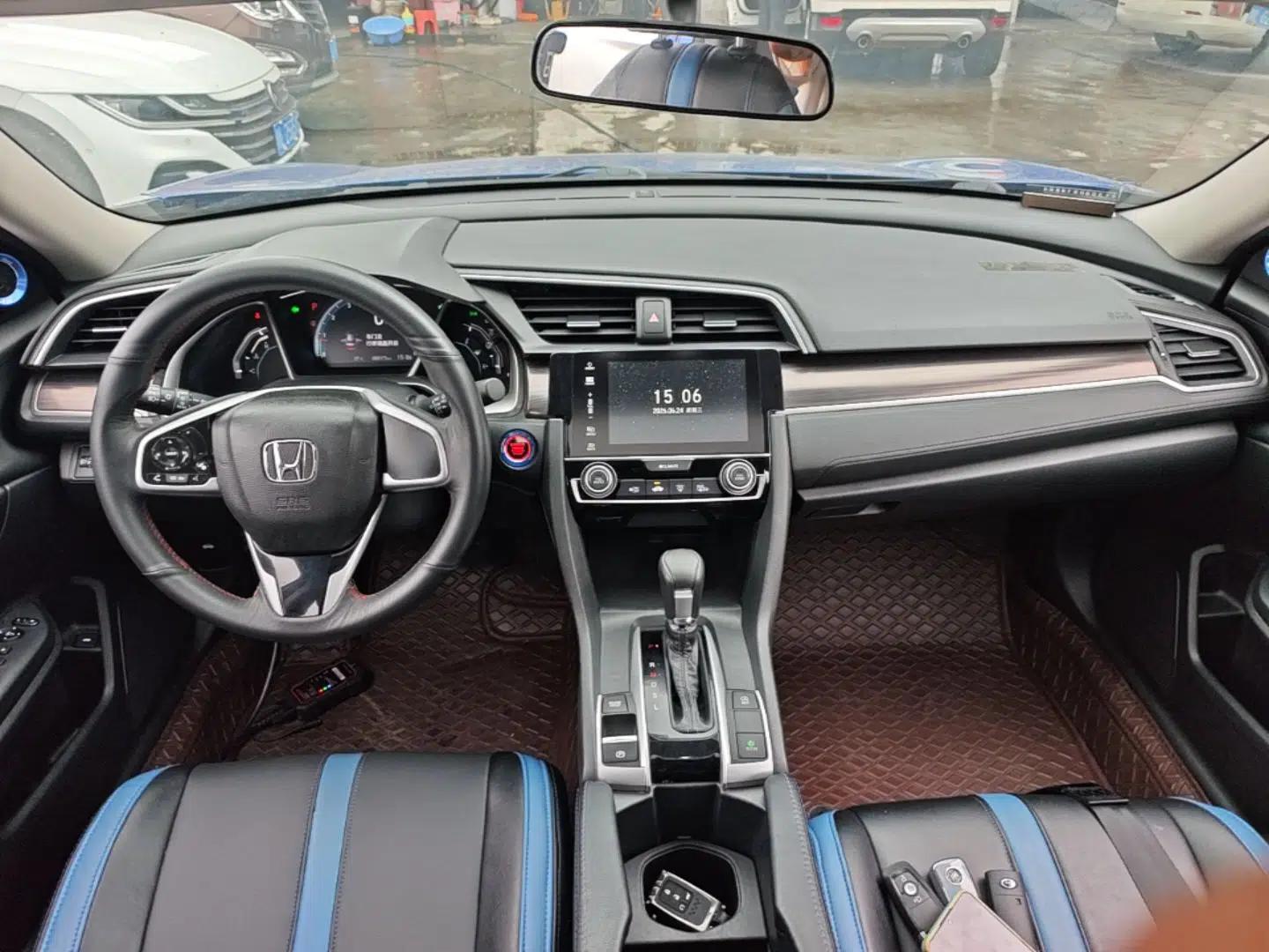 Honda Civic 2019 220TURBO CVT Dynamic Edition China VI — миниатюра 12