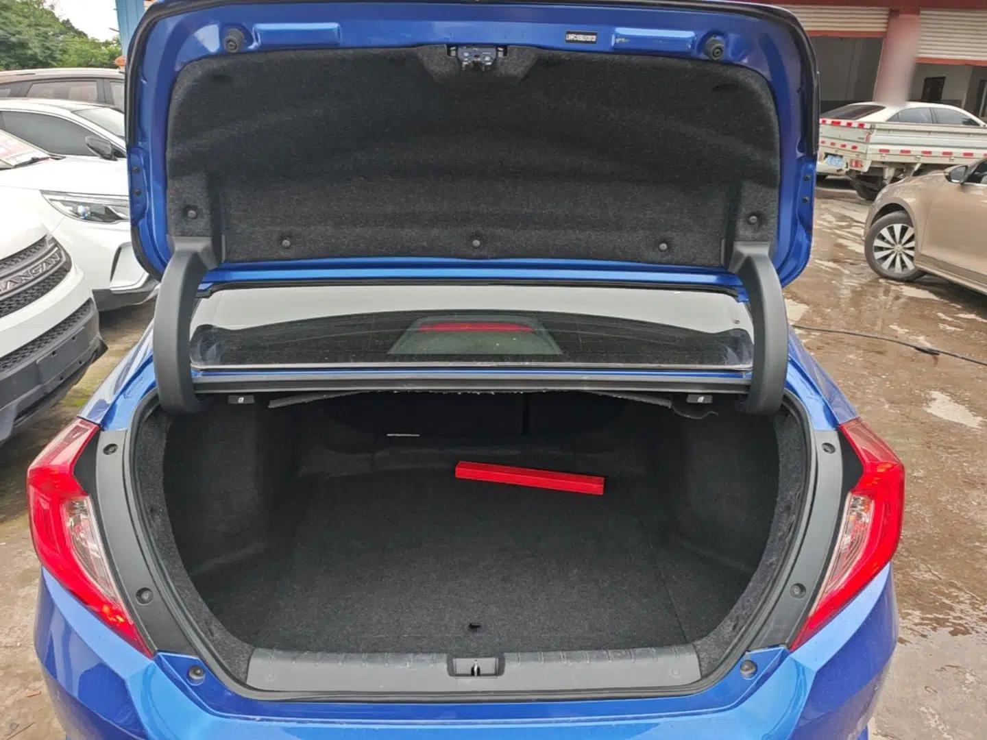 Honda Civic 2019 220TURBO CVT Dynamic Edition China VI — миниатюра 22