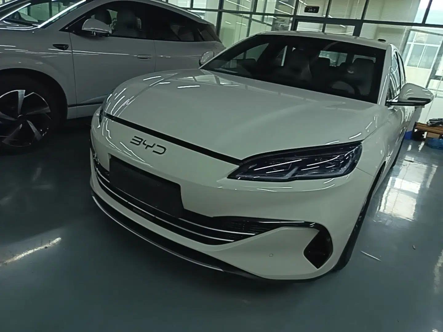 BYD Seal 06 New Energy 2024 DM-i 80KM Prestige Model — миниатюра 1
