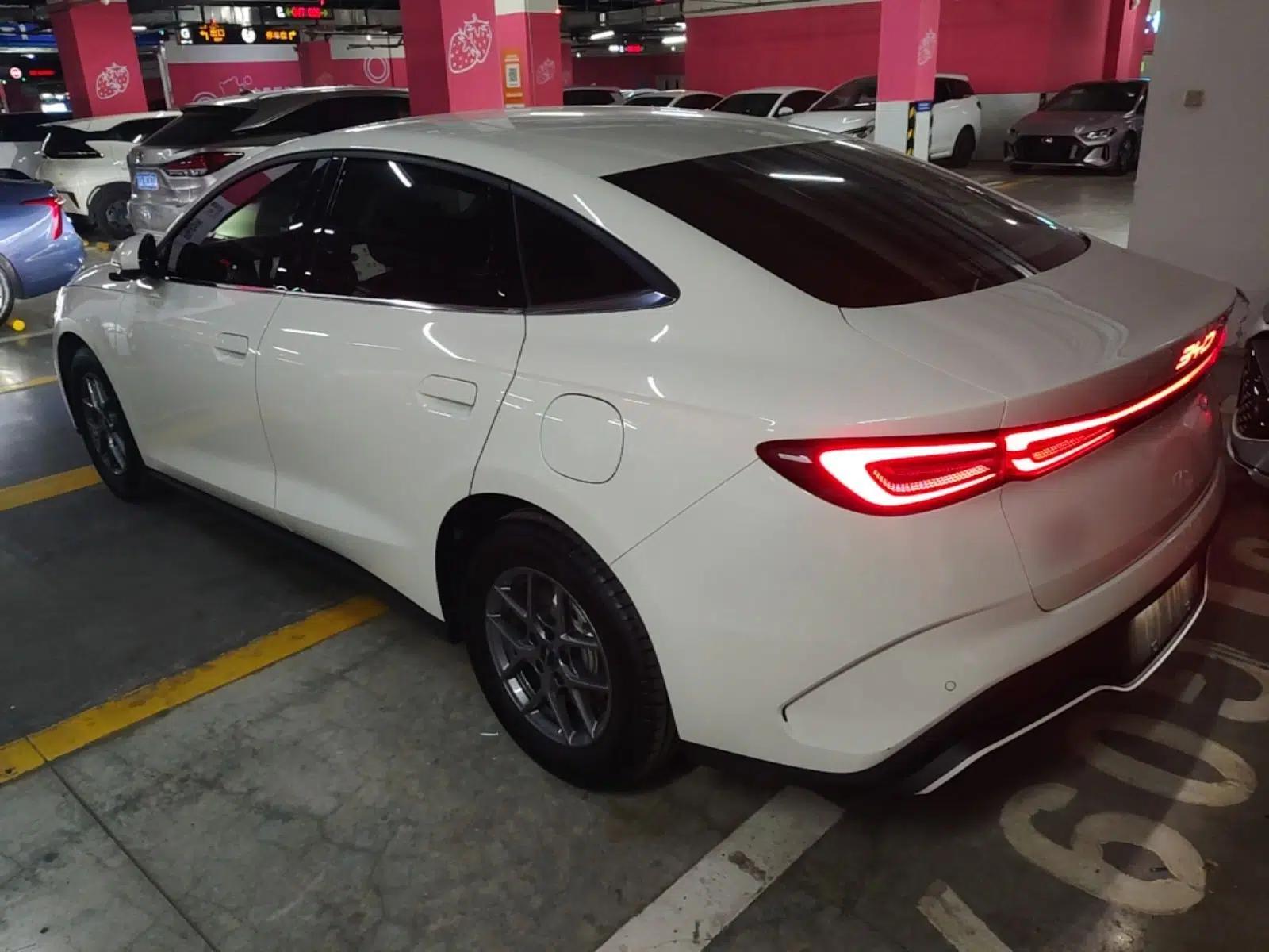BYD Seal 06 New Energy 2026 DM-i Ultra-Enjoyment 128KM Luxury Edition — миниатюра 4